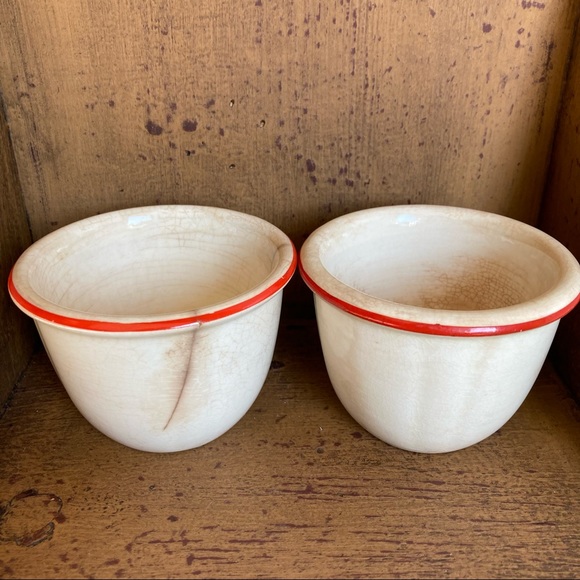 Vintage Crown Ovenware Cups - Picture 3 of 8